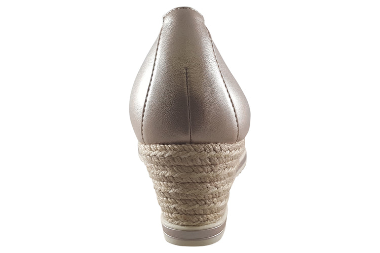 Tamaris Wrenlee 22305-42 Light Gold Womens Shoes