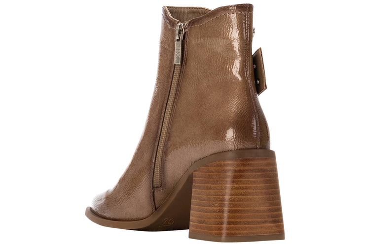 XTI Judith 144315 Beige Patent Womens Boots
