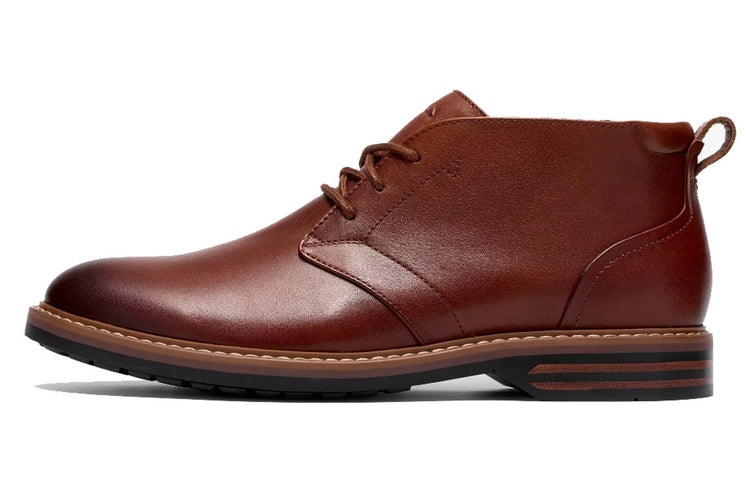 Clarks Aldwin2 Chukka Tan Leather Mens Boots