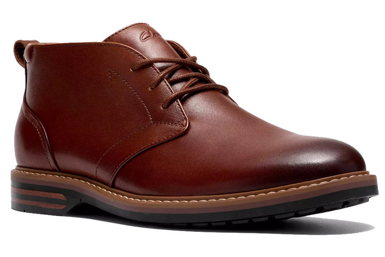 Clarks Aldwin2 Chukka Tan Leather Mens Boots