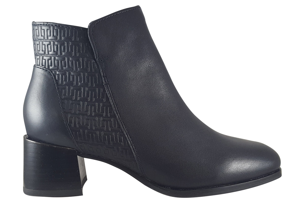 Tamaris-Carrigan-25313-29-Navy-womens-boots
