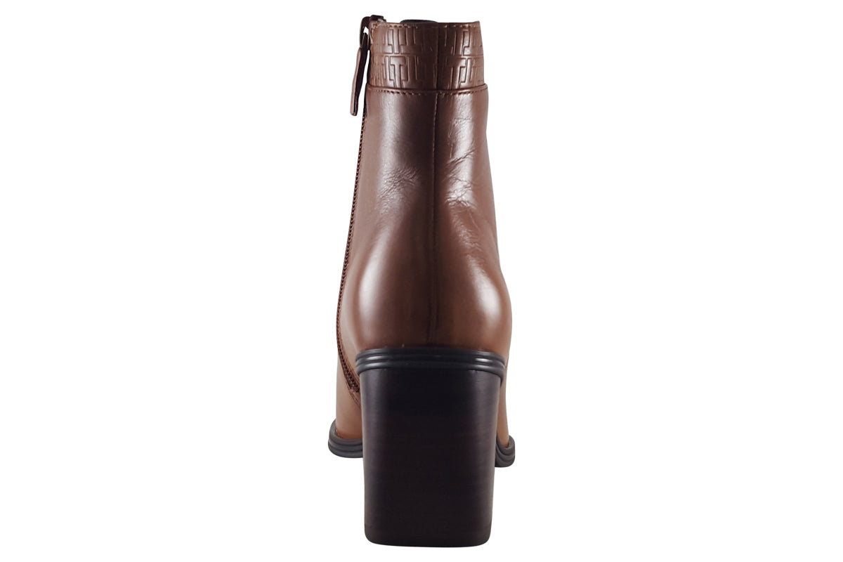 Tamaris Liz 25110 29 Nut womens boots back