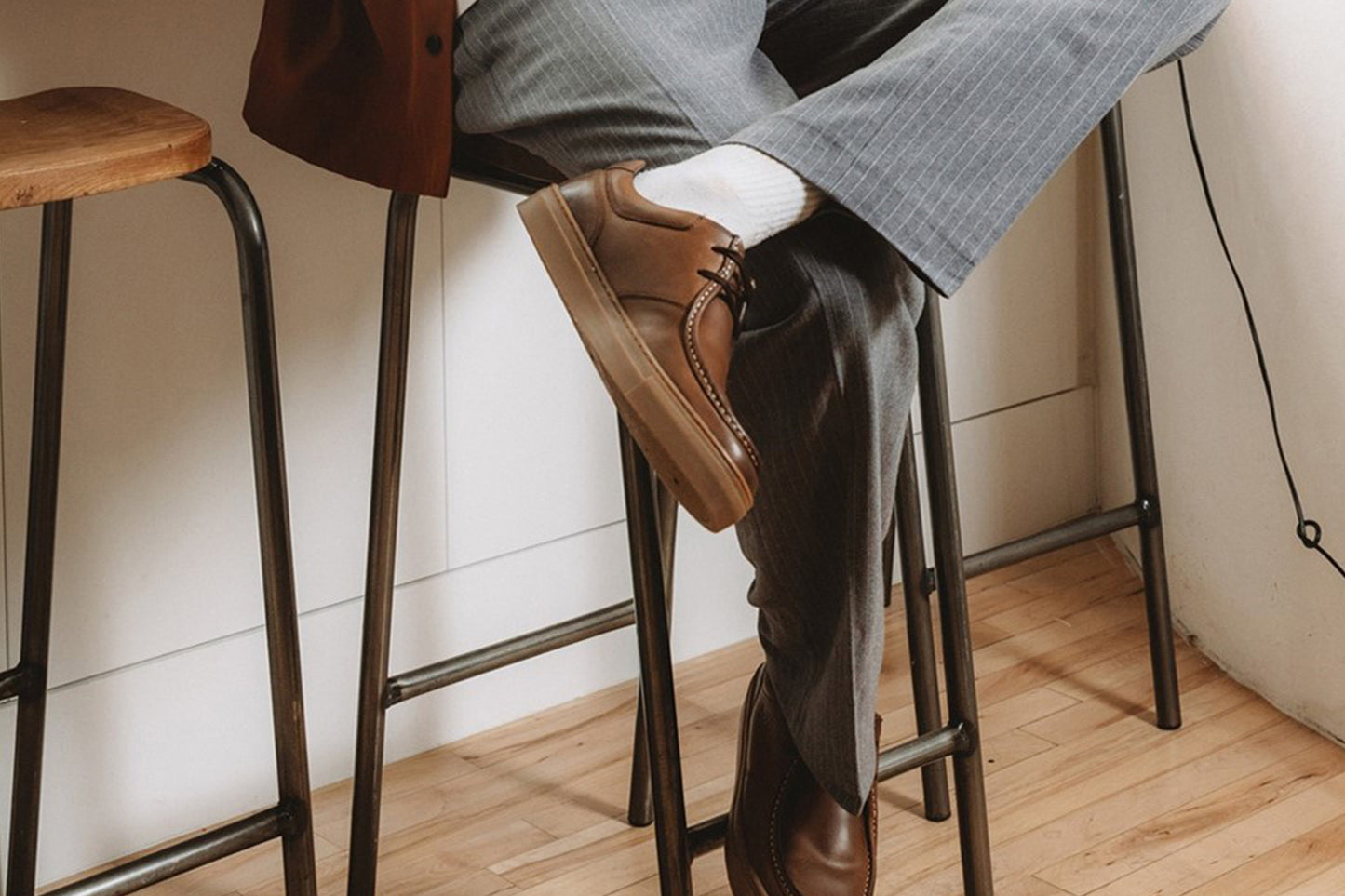 Base London Dalston Pull Up Brown Mens Shoes
