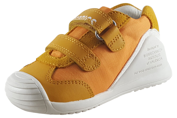 Biomecanics Hayden 242132B Mustard Boys First Shoes