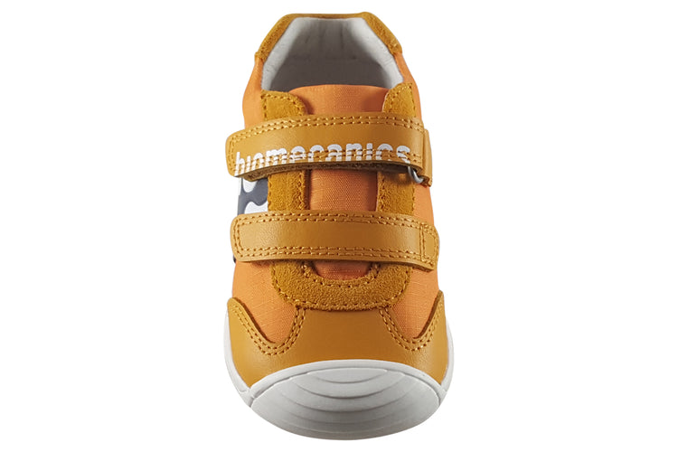 Biomecanics Hayden 242132B Mustard Boys First Shoes