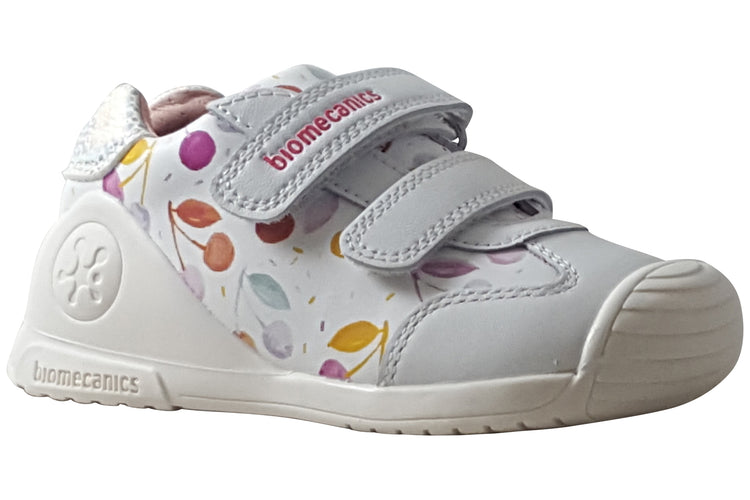Biomecanics Lily 262102B White Girls First Shoes
