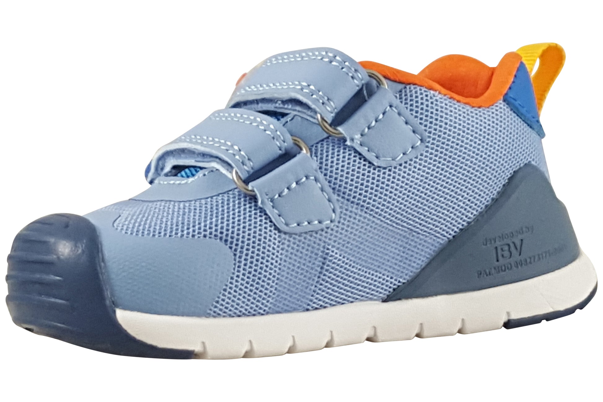 biomecanics-logan-262134a-boys-shoes-jeans-left