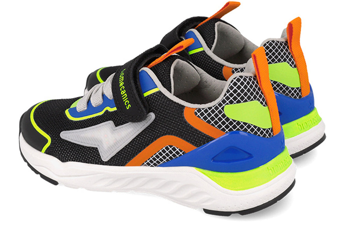 biomecanics-magnus-261271-a-boys-trainers-black-multi-back