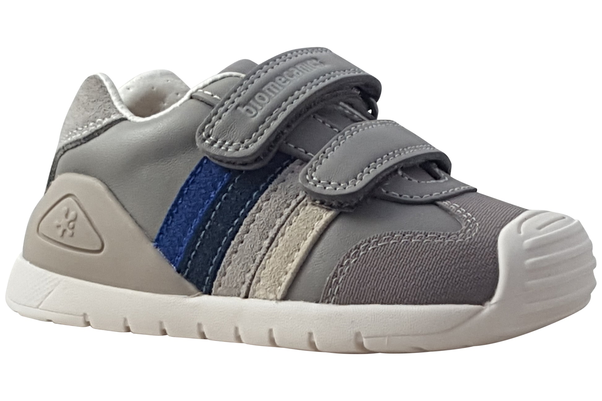 biomecanics-melvin-261131-c-boys-trainers-grey-right