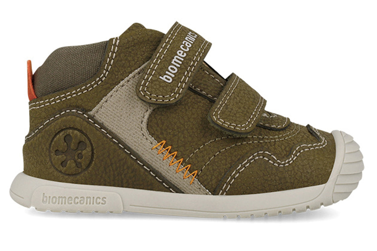 biomecanics-milo-261125-b-boys-boots-brown-khaki-right-flat_1fe7aead-3af5-4f9c-96c9-d6c270436526