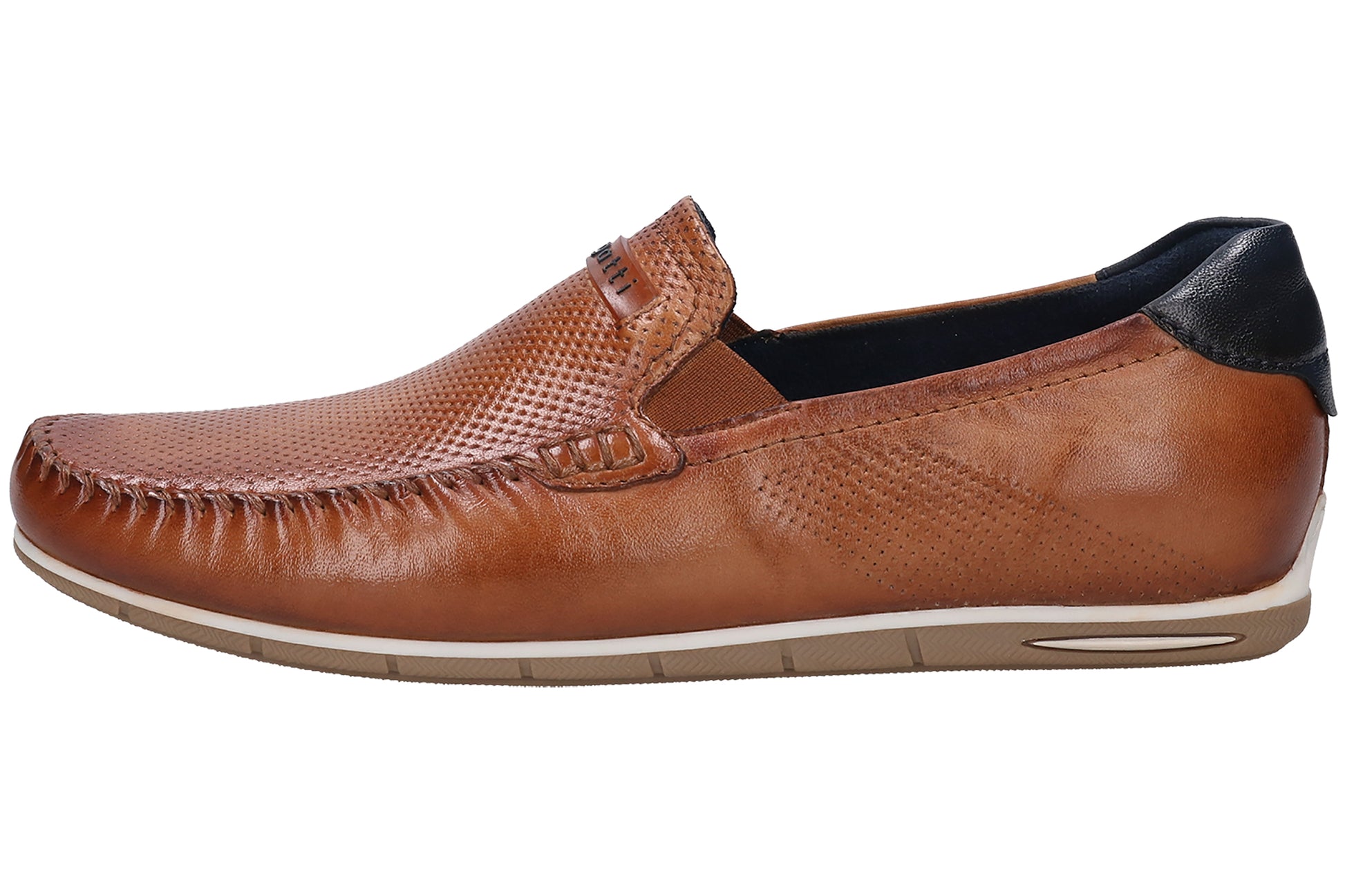 bugatti-chesley-321a2x6g-mens-shoes-cognac-left-flat