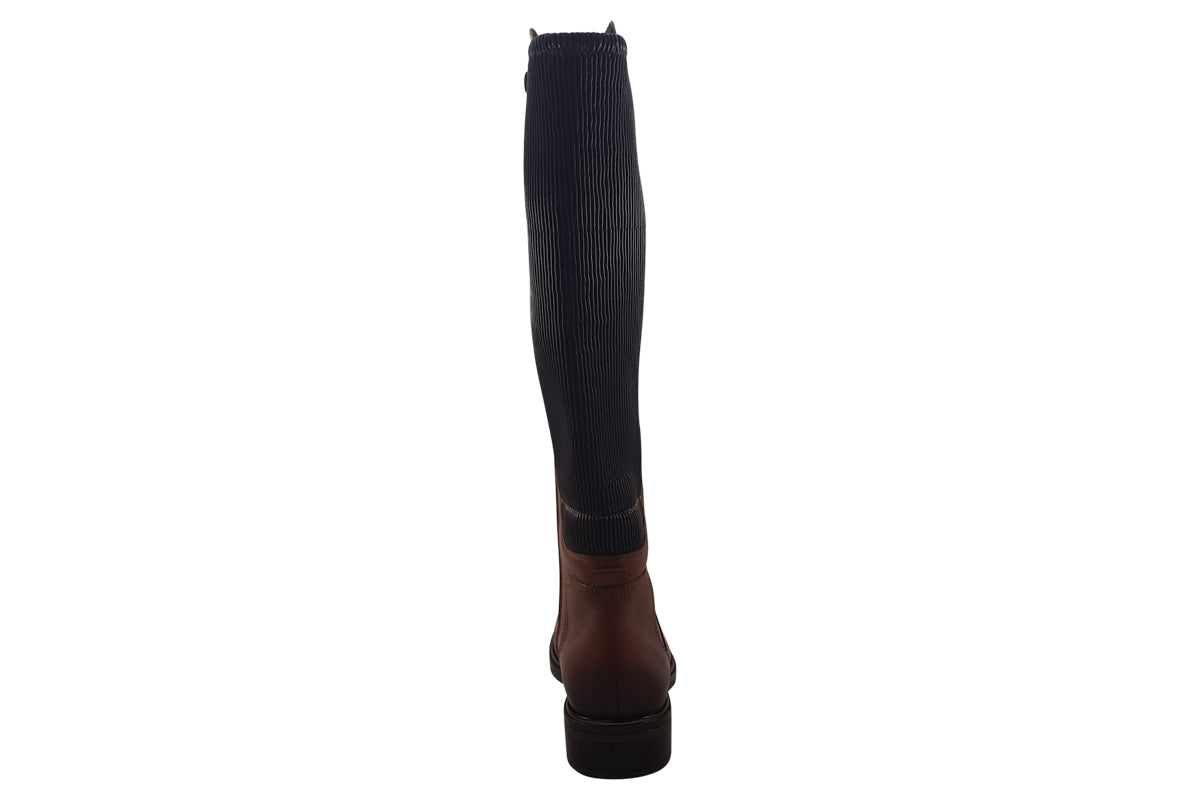 caprice gamble 25513 41 cognac combi womens back