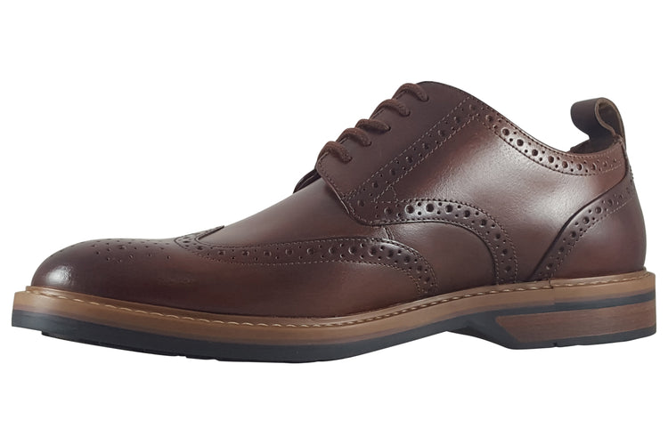 Clarks Aldwin Limit Mid Tan Leather Mens Shoes