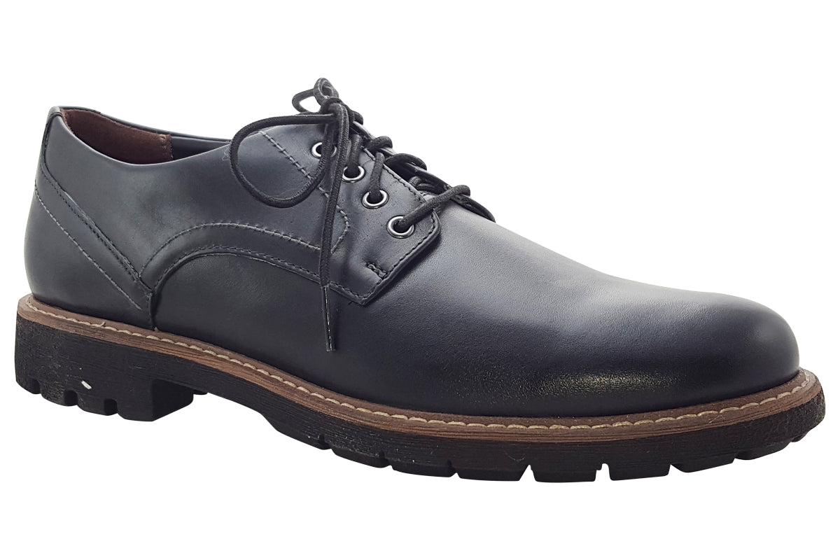 clarks-batcombe-hall-black-leather-mens-shoes-right