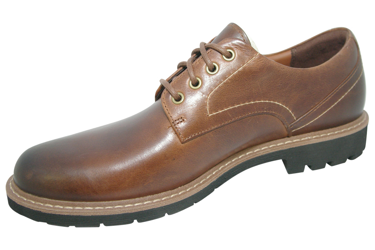 clarks batcombe hall dark tan leathera mens shoes left