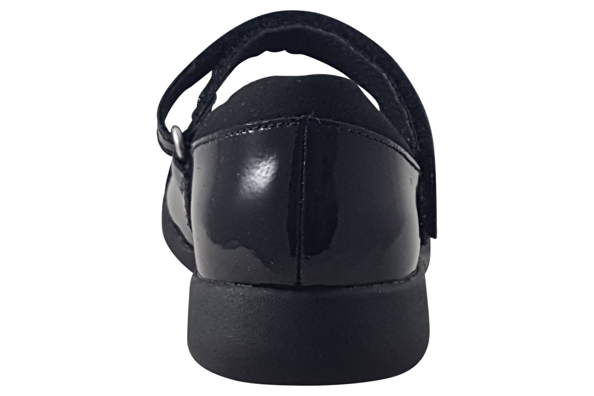 clarks etch beam k black patent girls shoes back