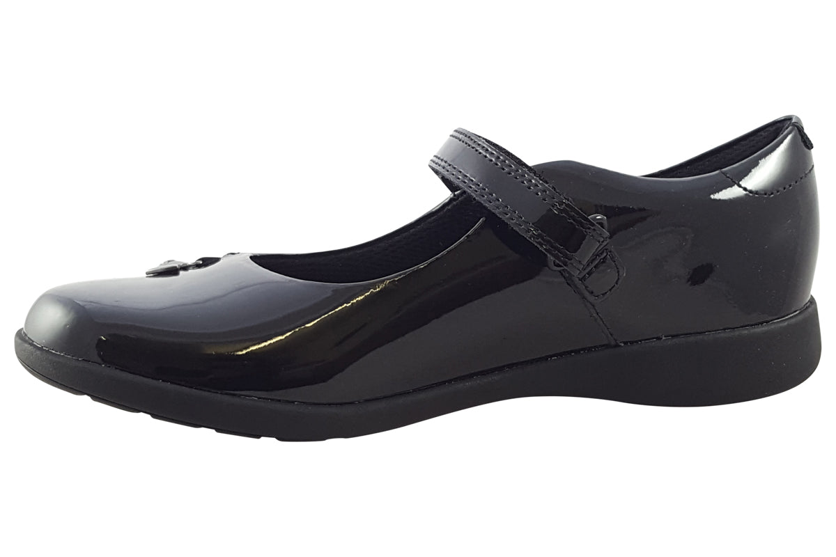 clarks-etch-mist-o-black-pat-1-girls-shoes-right