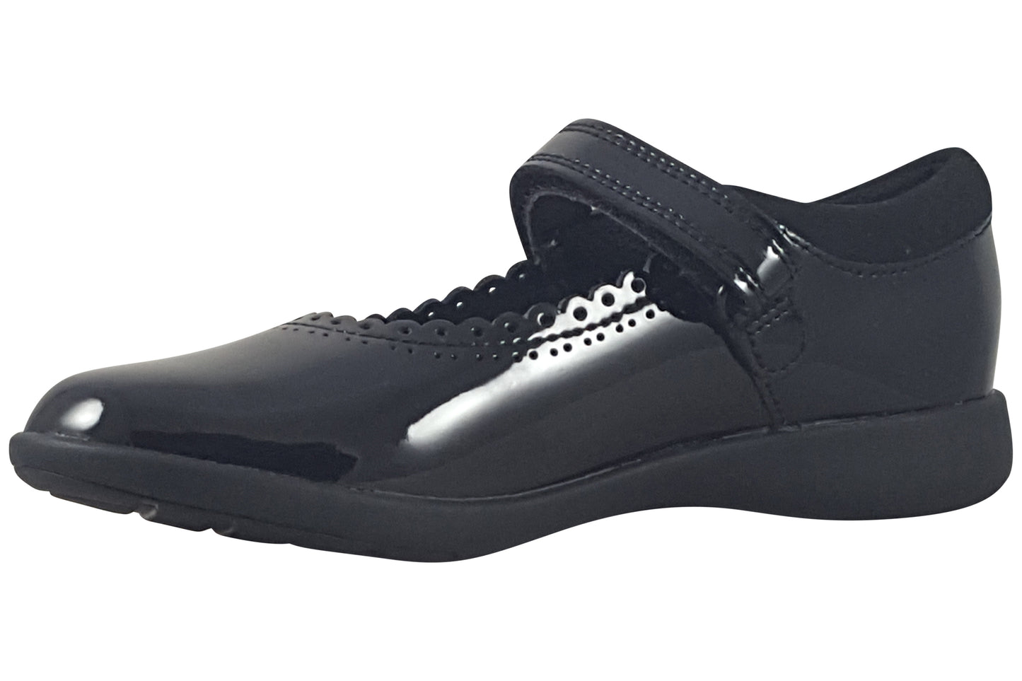 clarks etch pure k. black patent girls shoes left