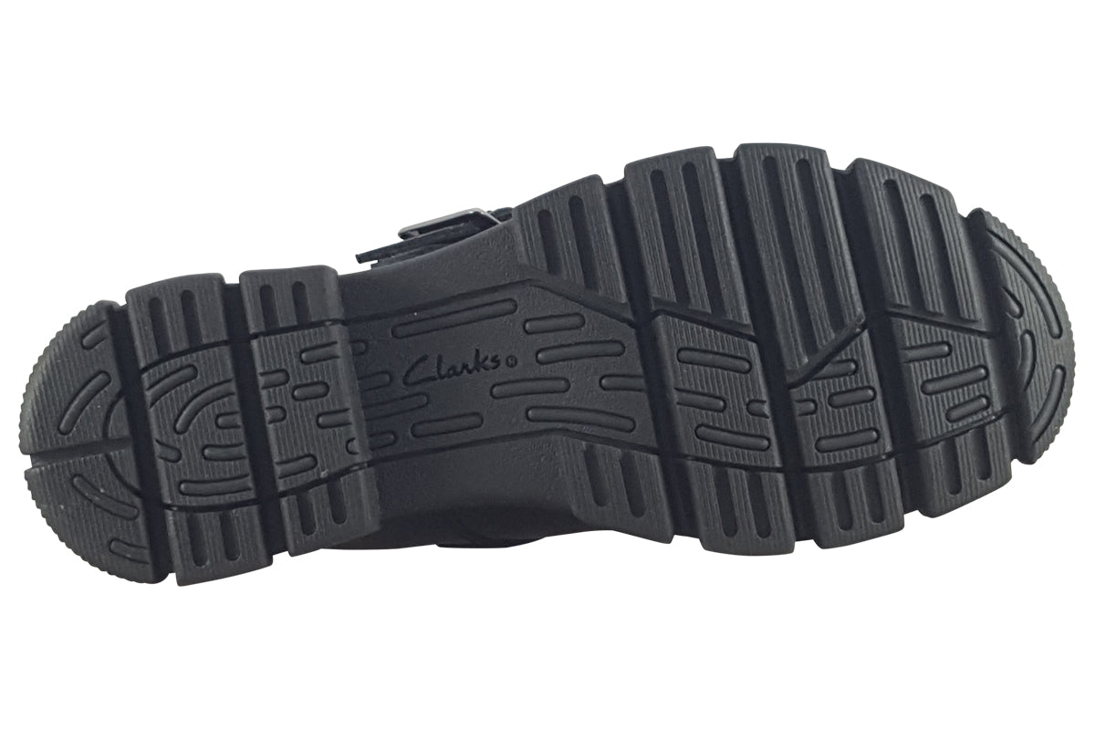 clarks-evyn-bar-k-black-pat-girls-shoes-sole