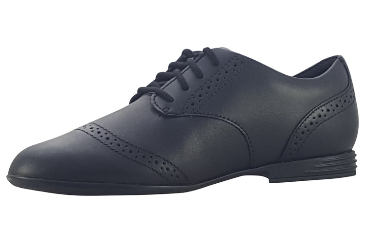 Clarks FinjaBrogue Y. Black Leather Girls School Shoes