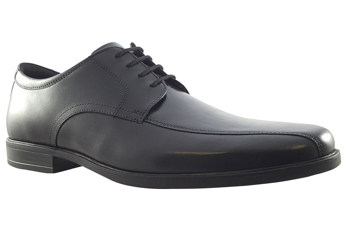 clarks-howard-over-black-leather-mens-shoes-right_89133485-1e81-46ad-b24b-7a5dc5737b7a
