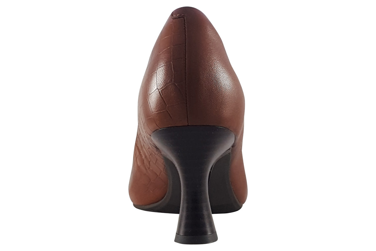 clarks-kataleyna-rose-tan-croc-womens-shoes-back