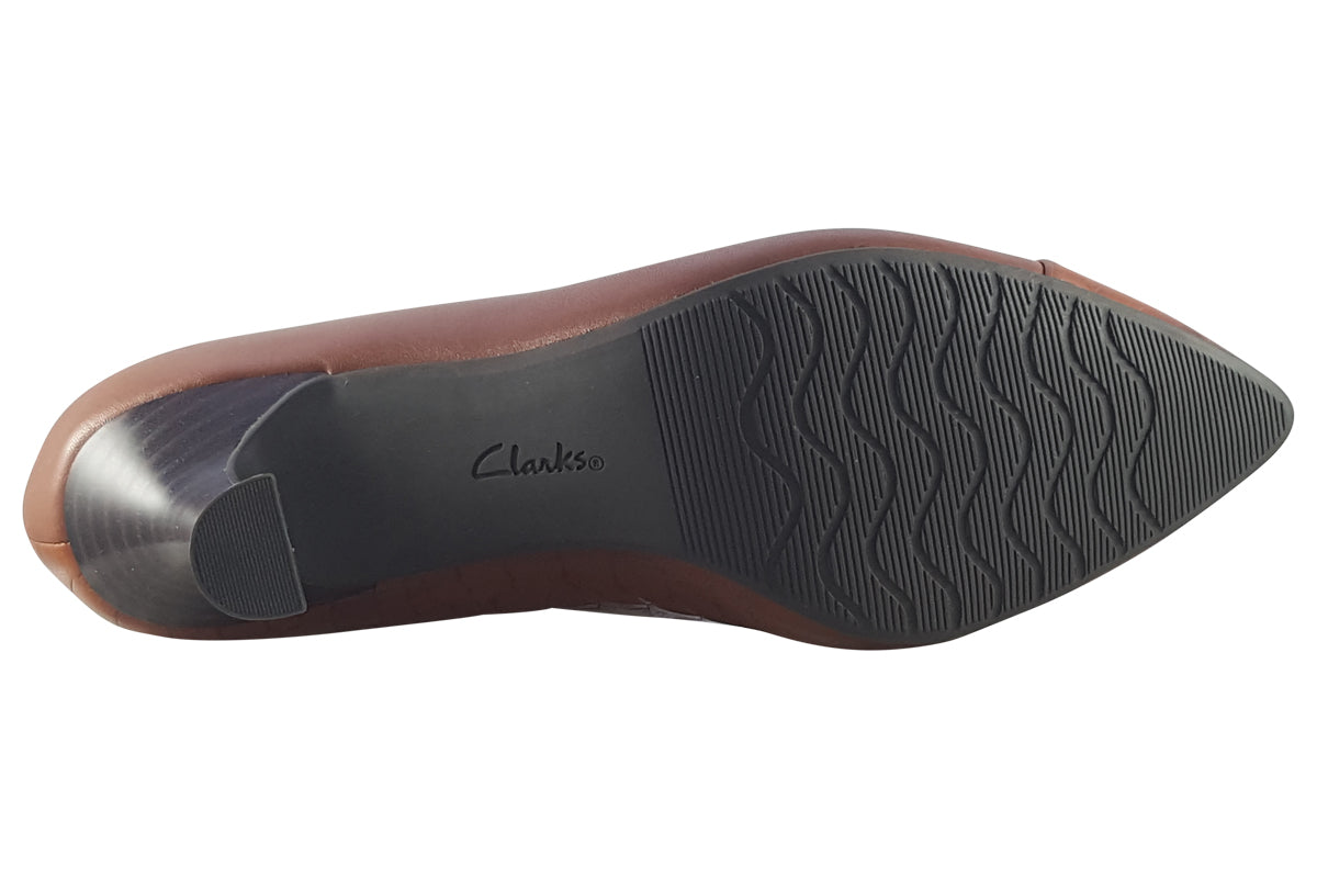 clarks kataleyna rose tan croc womens shoes sole