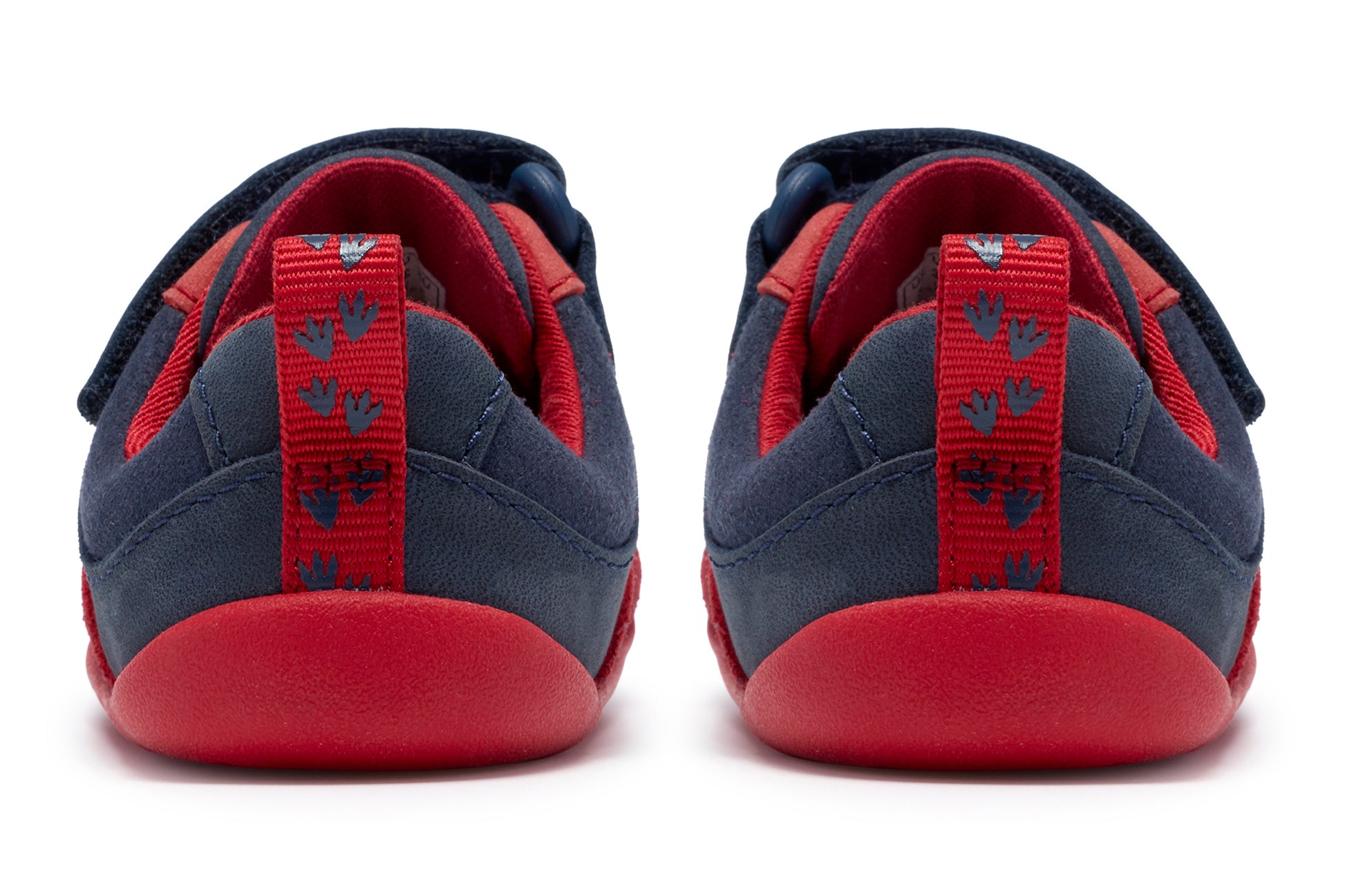 clarks-roamer-trail-t-boys-trainers-navy-back_ebcb05f0-289f-42a4-842d-b96fa52ce53c