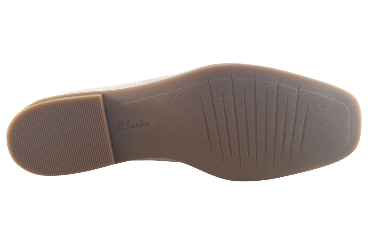 clarks-sarafyna-iris-white-leather-womens-shoes-sole
