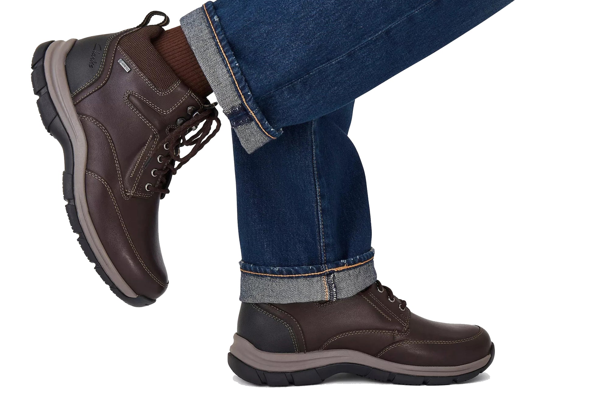 clarks-spypath-hi-gtx-mens-boots-dark-brown-lifestyle_3f14cbad-03f0-4ebb-ab09-8732e89aa14d