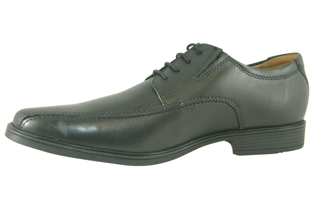 clarks tilden walk mens shoes black leather left mens shoes right