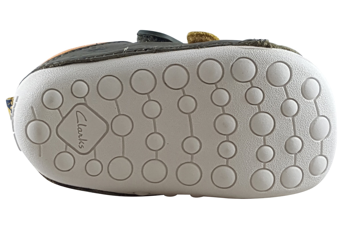 clarks-tiny-rex-t-khaki-interest-boys-first-shoes-sole