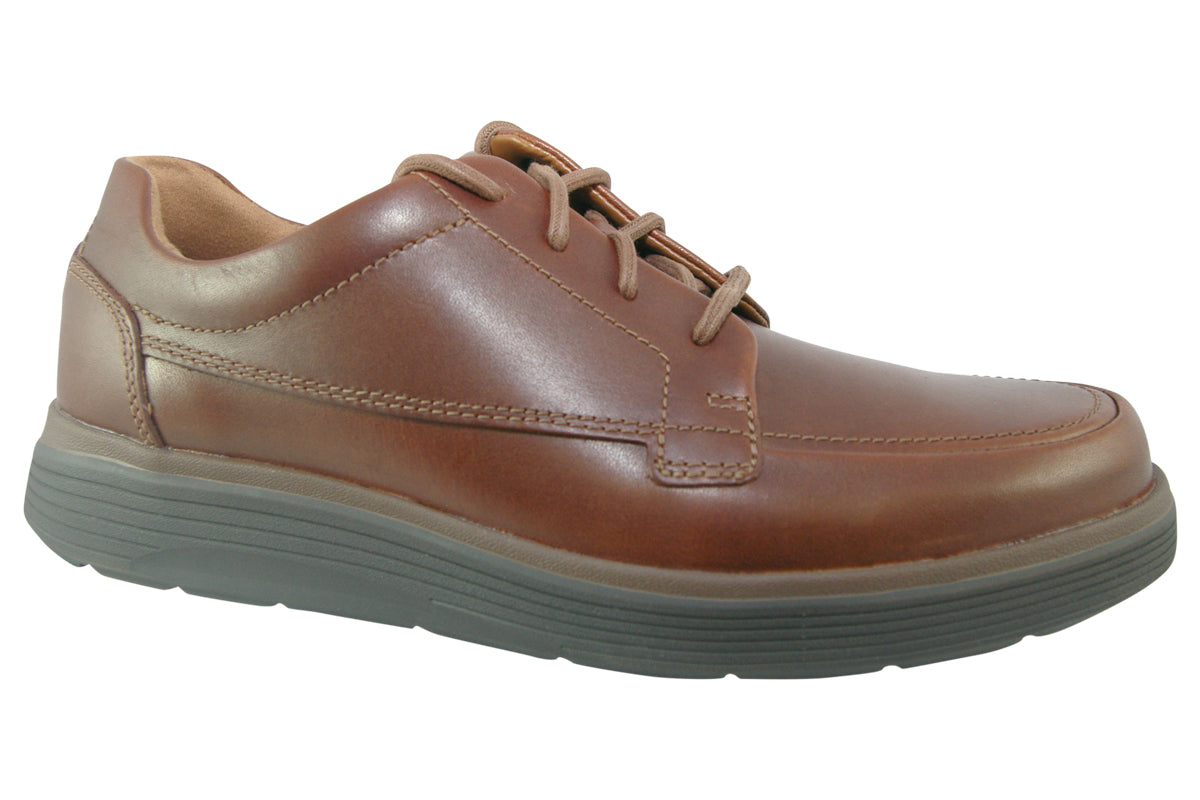 clarks-un-abode-ease-dark-tan-mens-shoes-right
