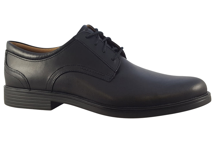 Clarks Un Aldric Lace Black Leather Mens Shoes