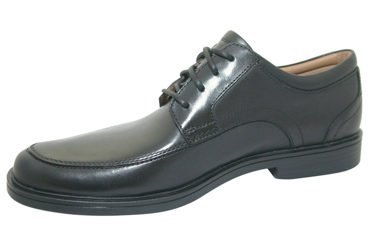 Clarks Un Aldric Park Black Leather Mens Shoes