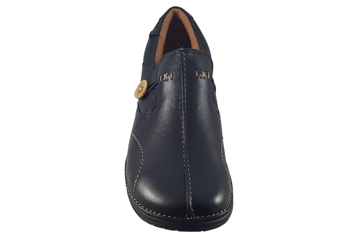 clarks-un-loop-black-leather-womens-shoes-top