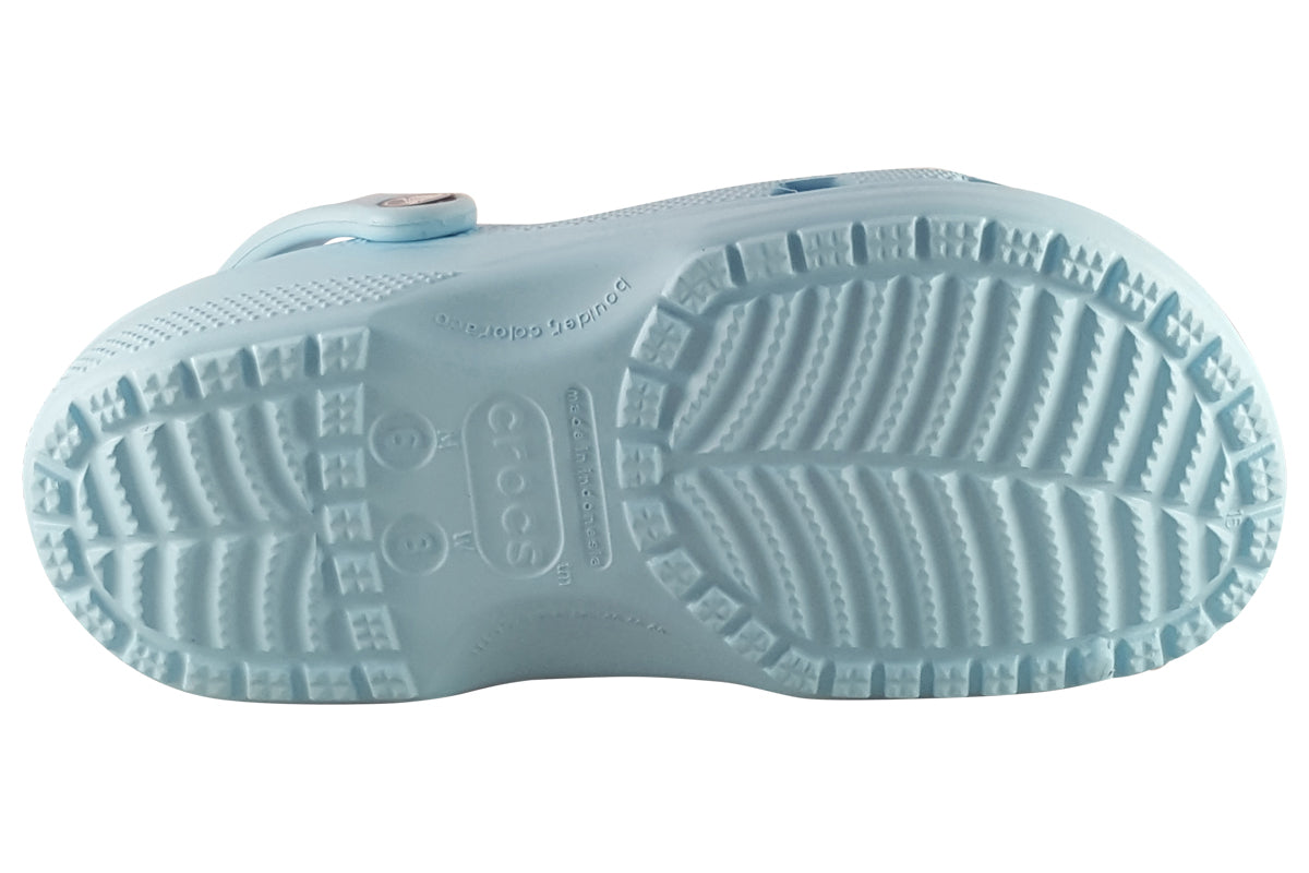 crocs-classic-clog-10001-artic-sole