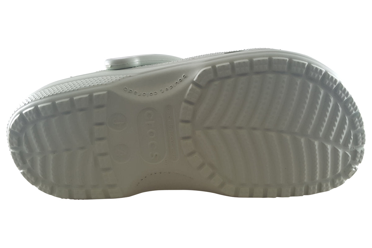 crocs-classic-clog-206991-plaster-sole