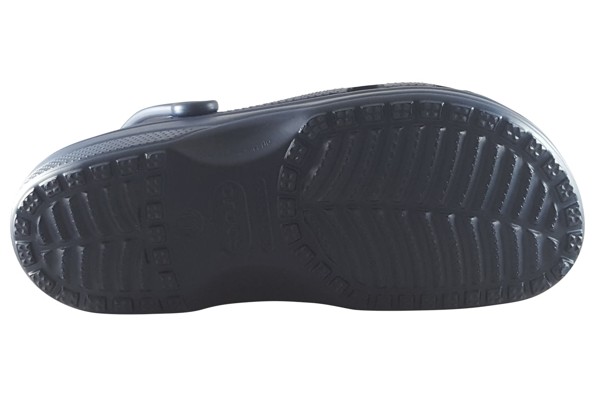 crocs classic clog m navy sole