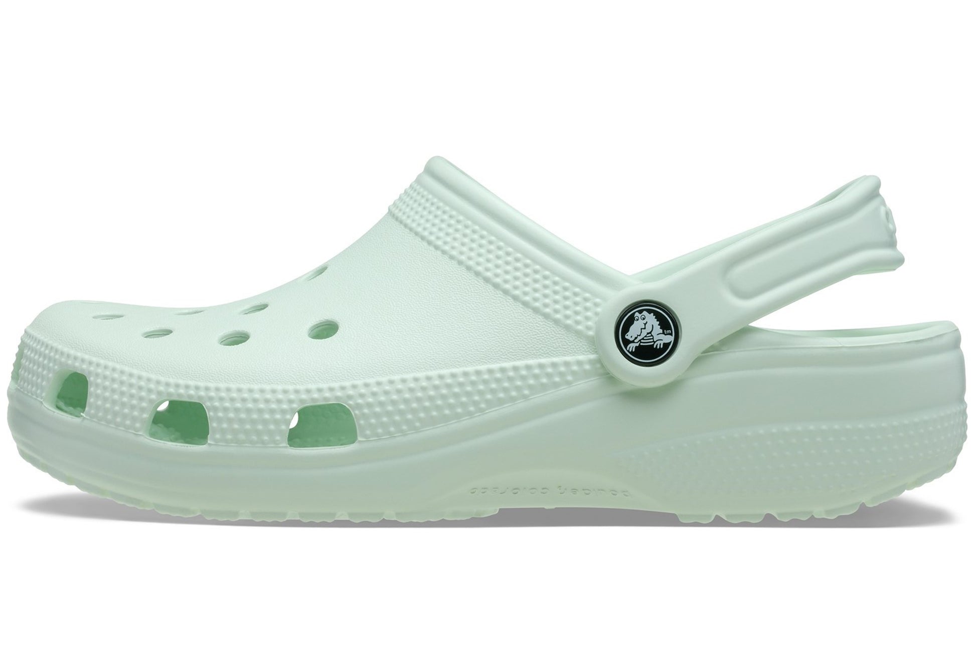crocs-classic-clog-mint-tint-unisex-beach-left