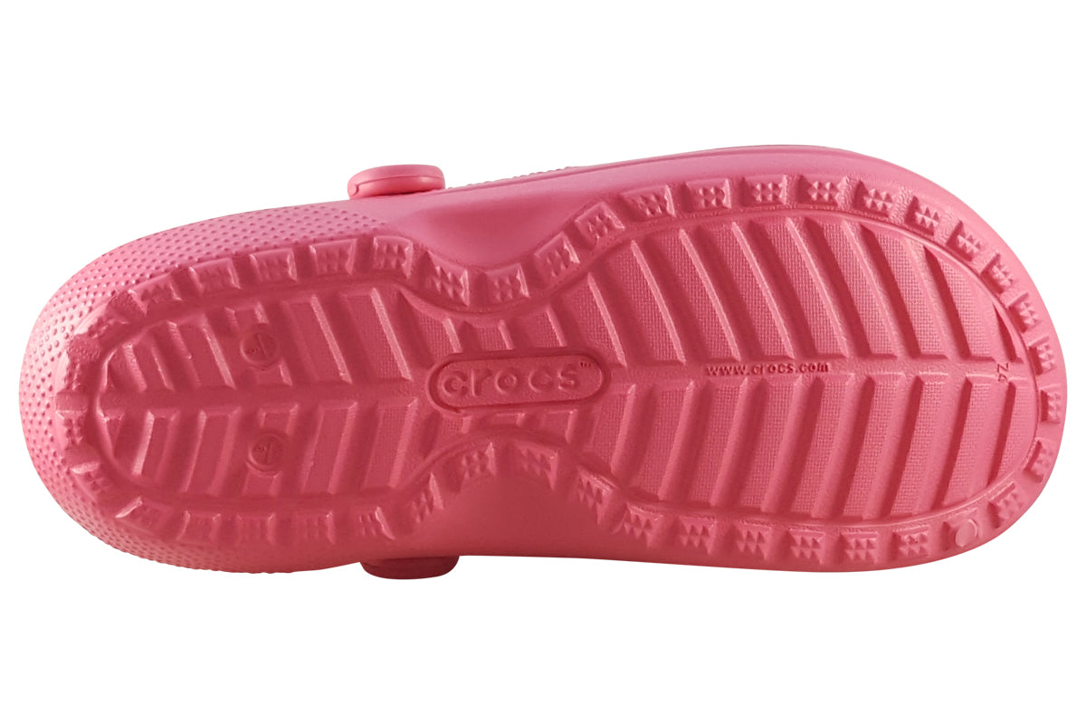 crocs-classic-lined-clog-hyper-pink-sole