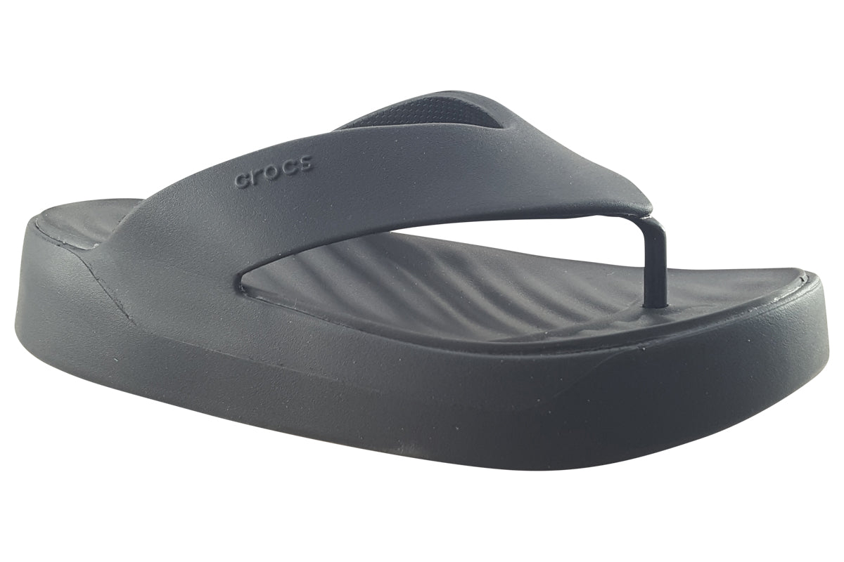 crocs getaway platform flip 209410 black right