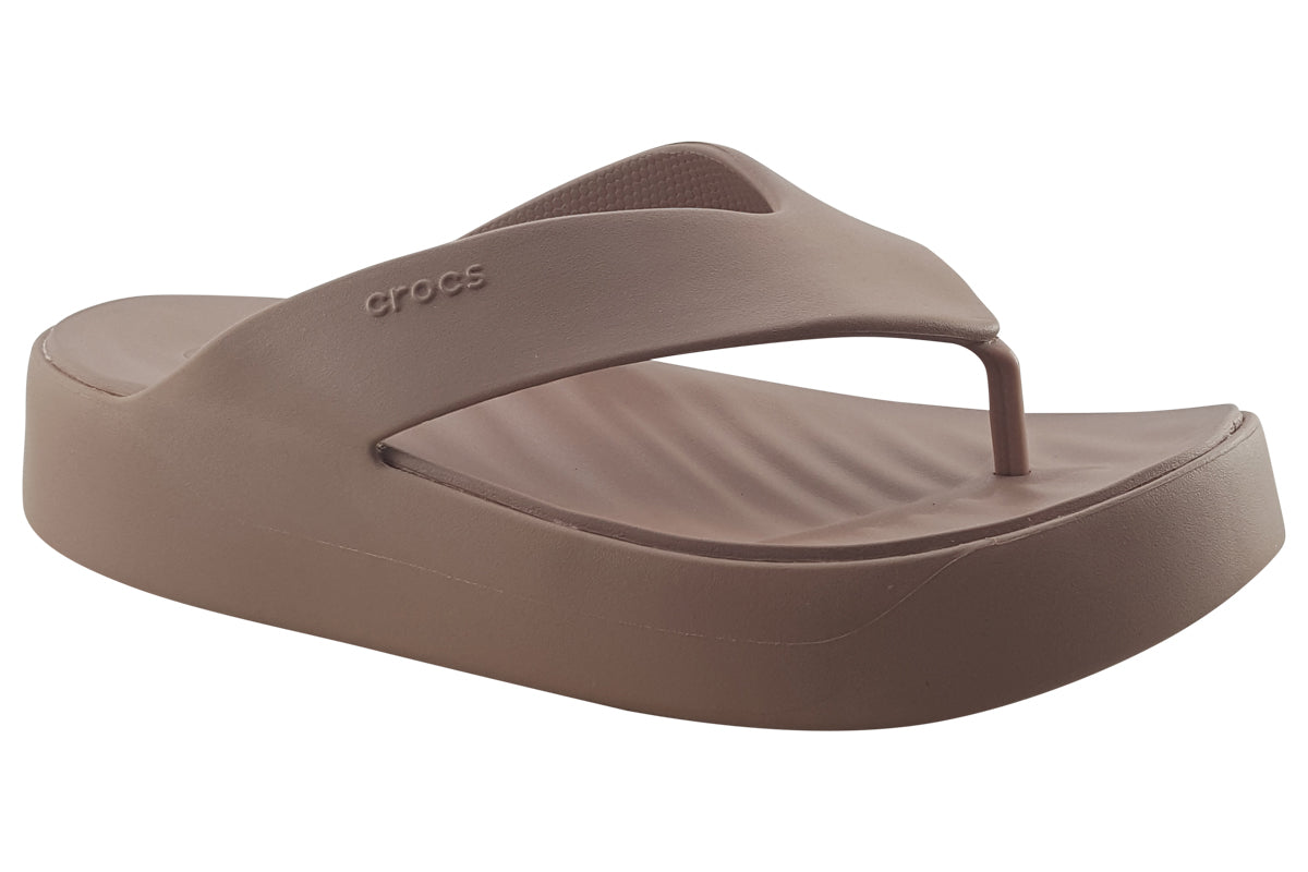 crocs-getaway-platform-flip-209410-latte-right