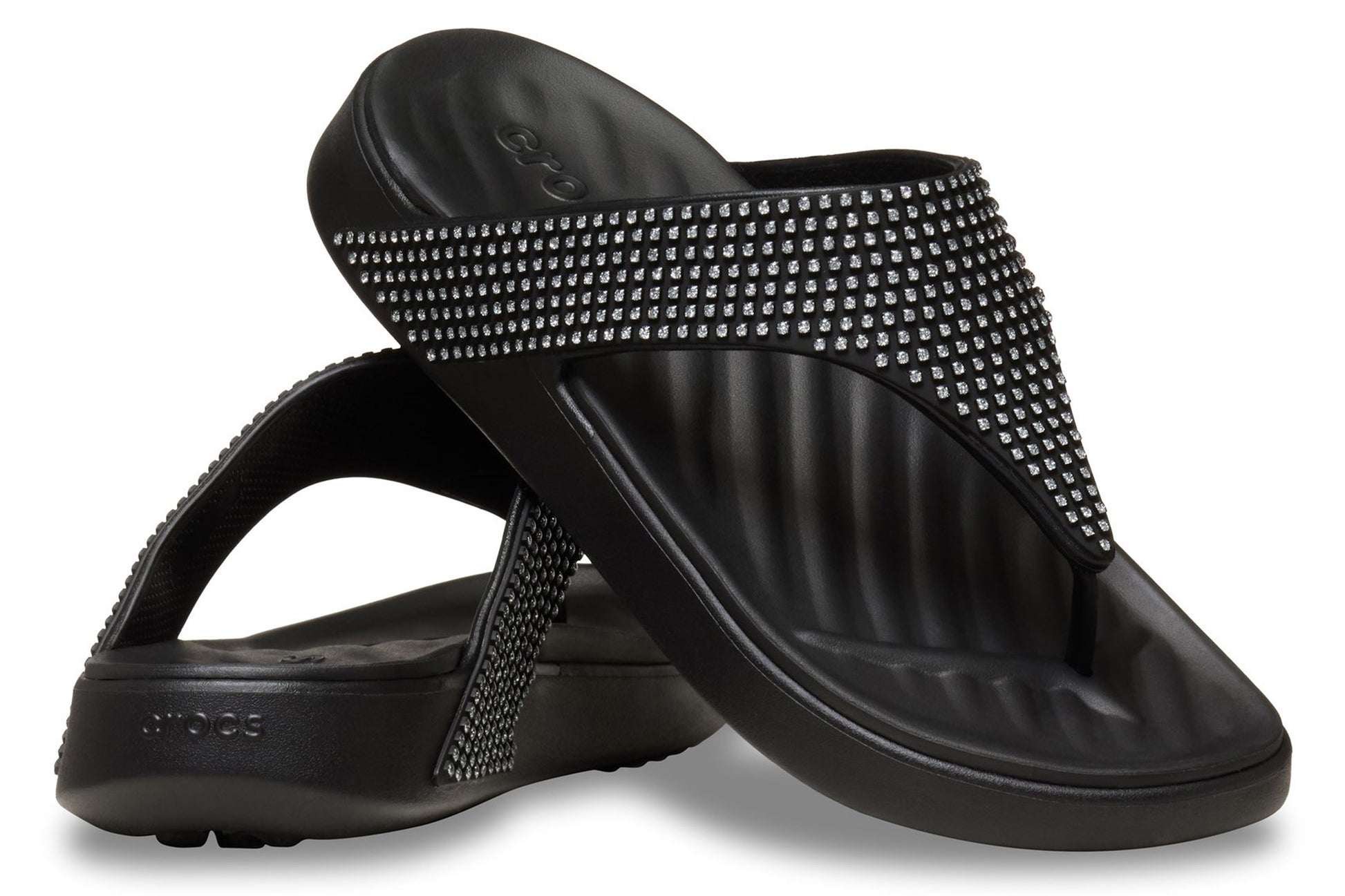 crocs-getaway-triangle-flip-black-toe-post-ladies-summer-pair