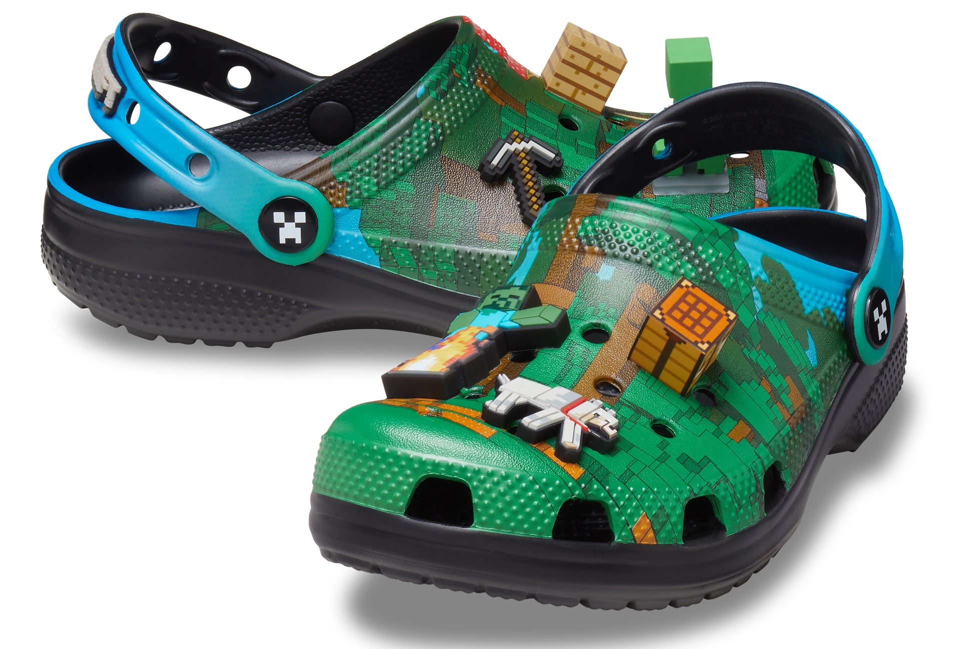crocs-minecraft-clog-210830-multi-pair