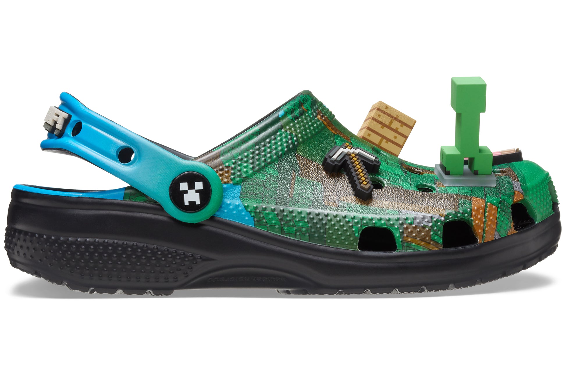 crocs-minecraft-clog-210830-multi-right1
