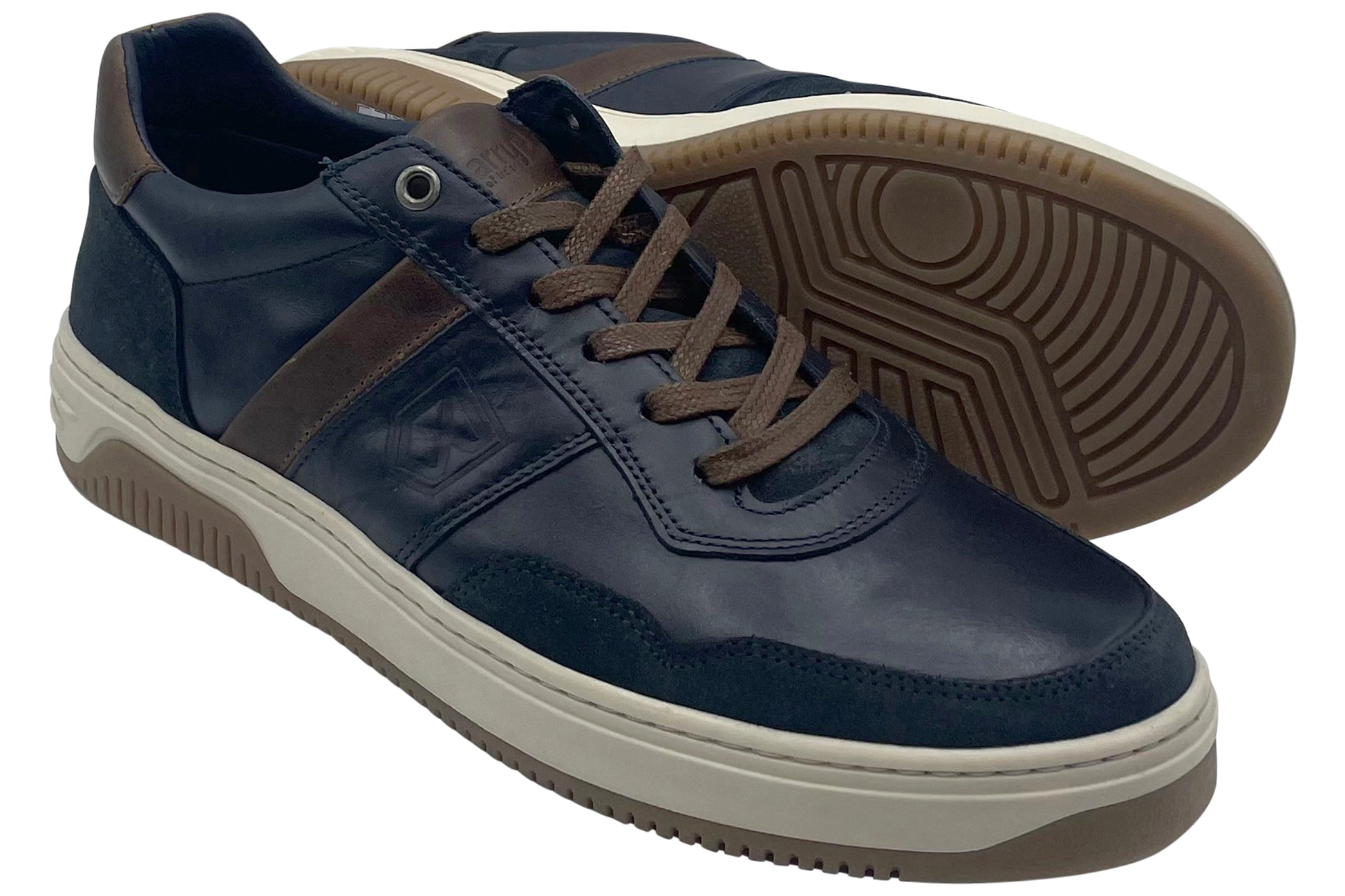 dubarry-sate-mens-trainers-navy-right-pair-flat_01f0d9be-3171-4330-9a25-7d9dddbe7bd1