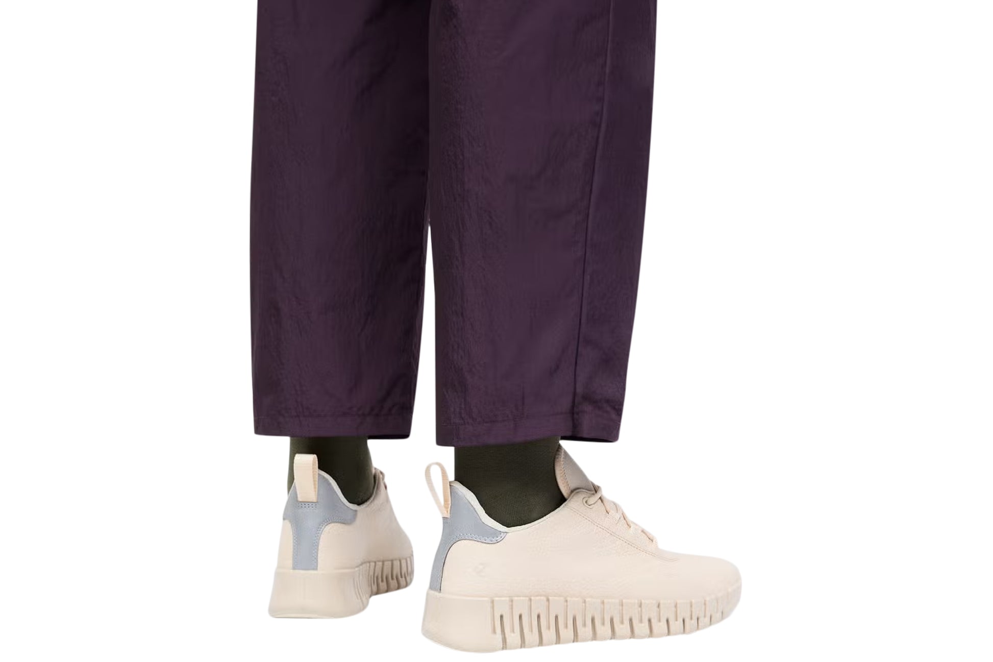 ecco-gruuv-w-218233-womens-trainers-pure-cashmere-lifestyle