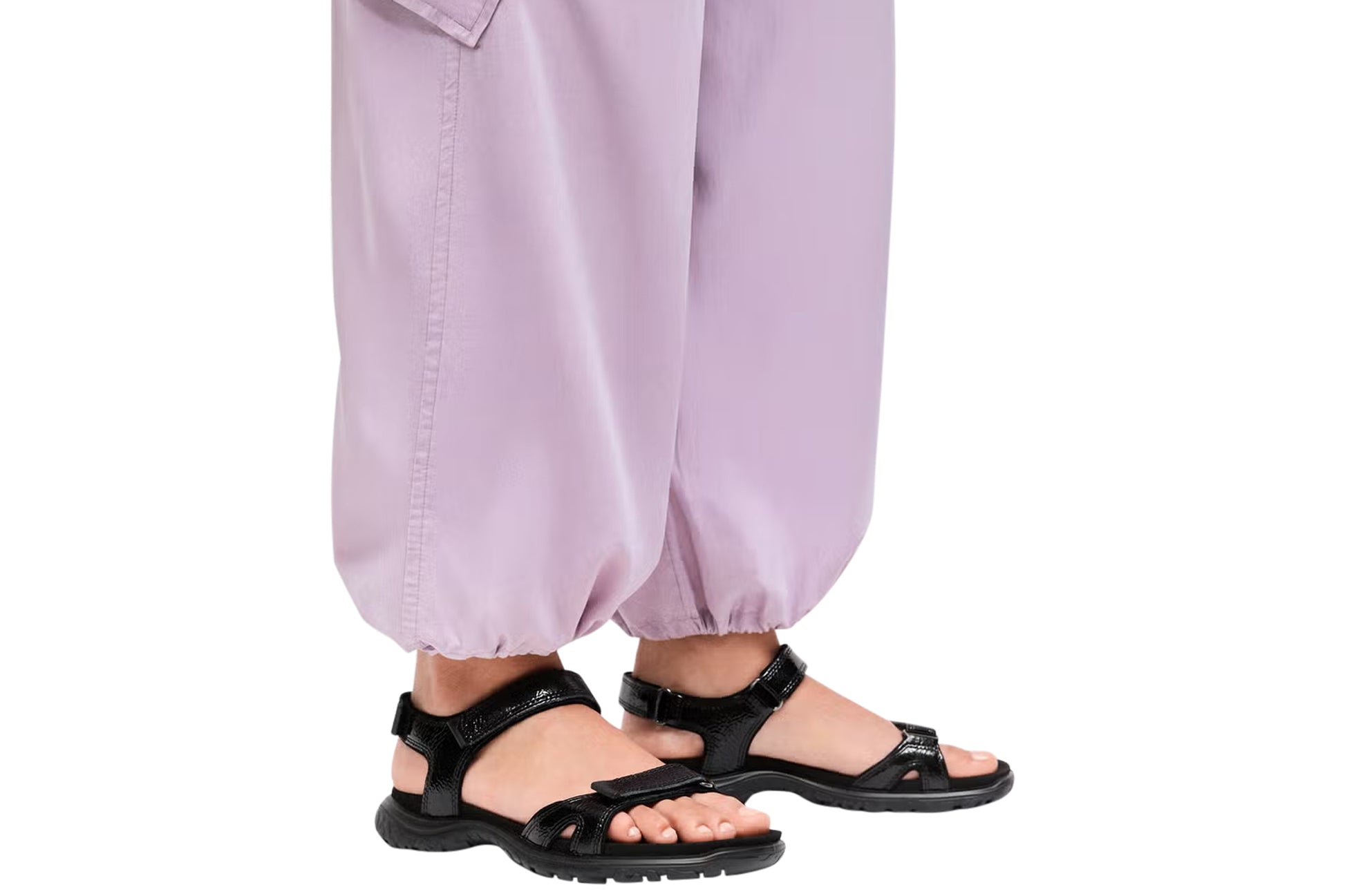 ecco-offroad-roam-w-853333-womens-sandals-black-lifestyle_551cff48-e37f-4d50-8845-c573cccf10c8