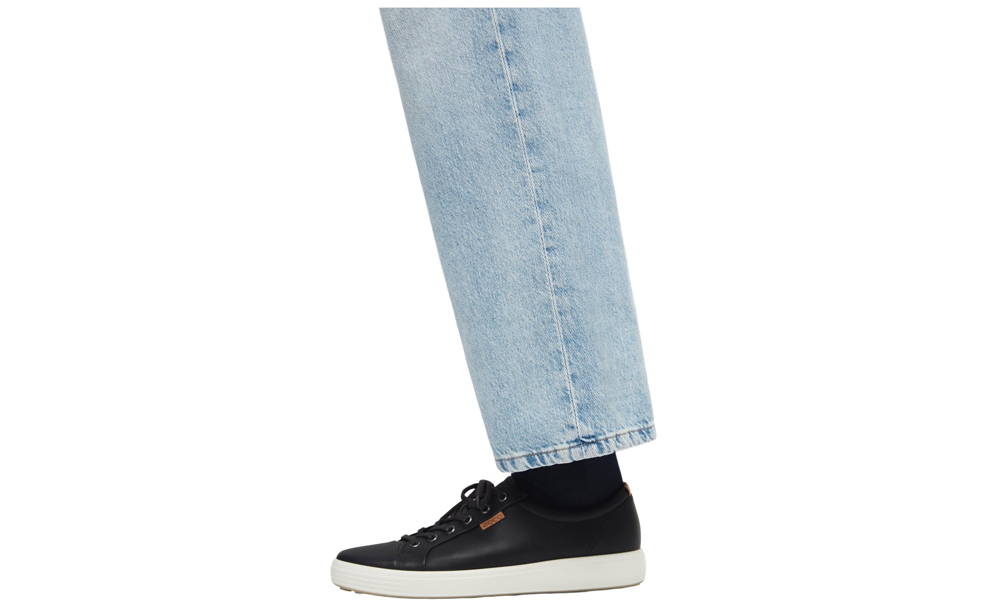ecco-soft-vii-w-430003-marine-womens-fashion-trainers-lifestyle